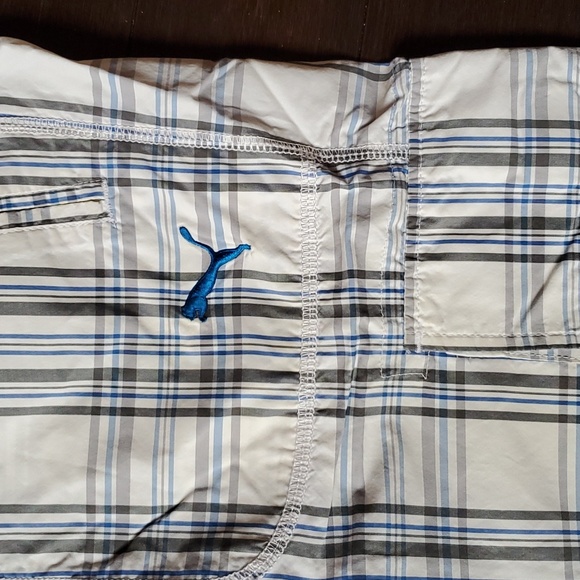 Puma 3/4 Shorts - Picture 2 of 3